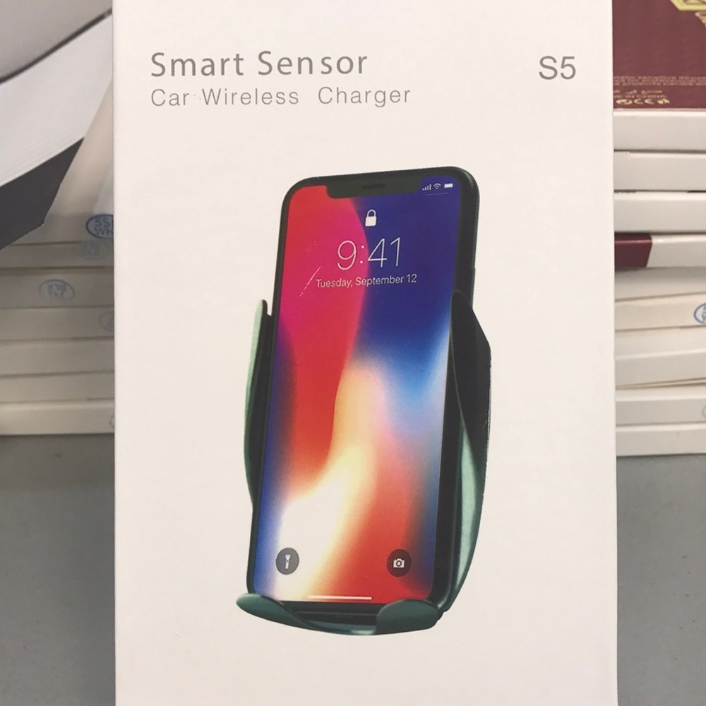 Wireless car charger